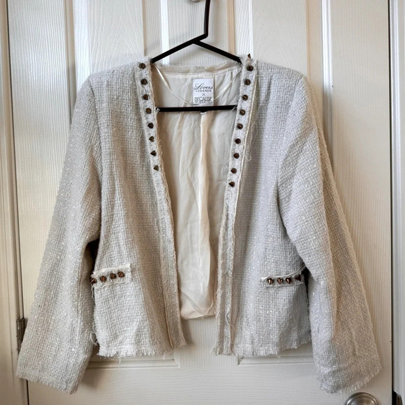 Lovers + Friends x Because I’m Addicted REVOLVE Tweed Stud Jacket Cream ASO - Picture 4 of 14